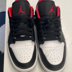 Jordan 1 low